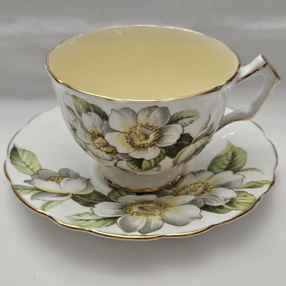 Beautiful, 1930's Aynsley cup, and saucer.